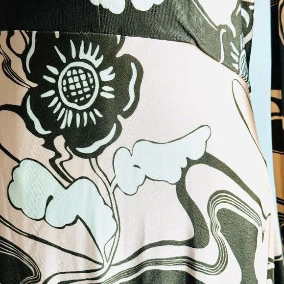 NWT Jil Sander Peony Floral Print Long Sleeve midi Dress
